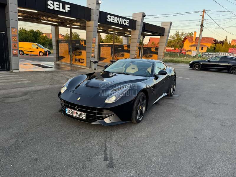Ferrari F12 berlinetta