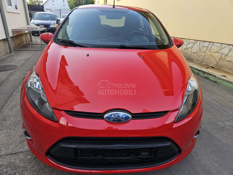 Ford Fiesta 1.6 tdci 5 v r a t a