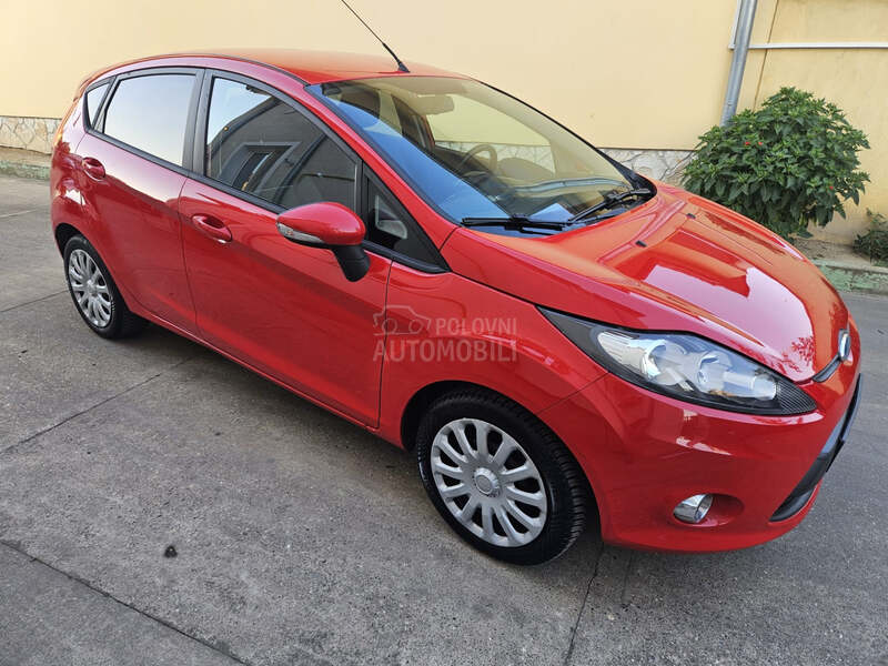 Ford Fiesta 1.6 tdci 5 v r a t a