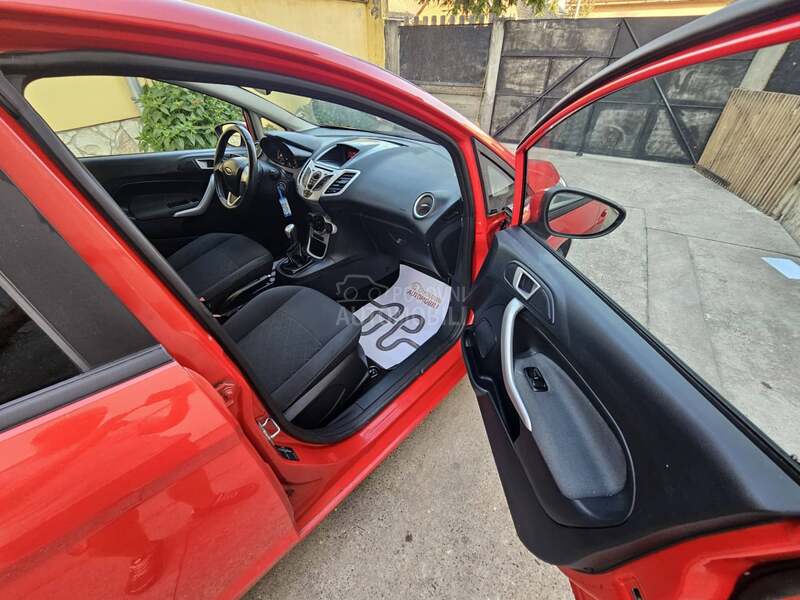 Ford Fiesta 1.6 tdci 5 v r a t a