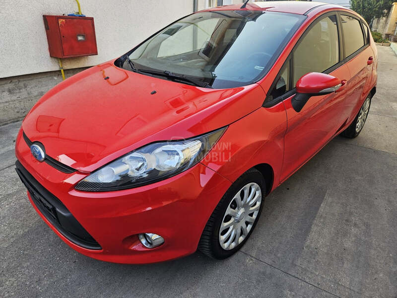 Ford Fiesta 1.6 tdci 5 v r a t a