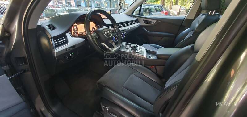 Audi Q7 30TDI 272HP PAN0RAMA