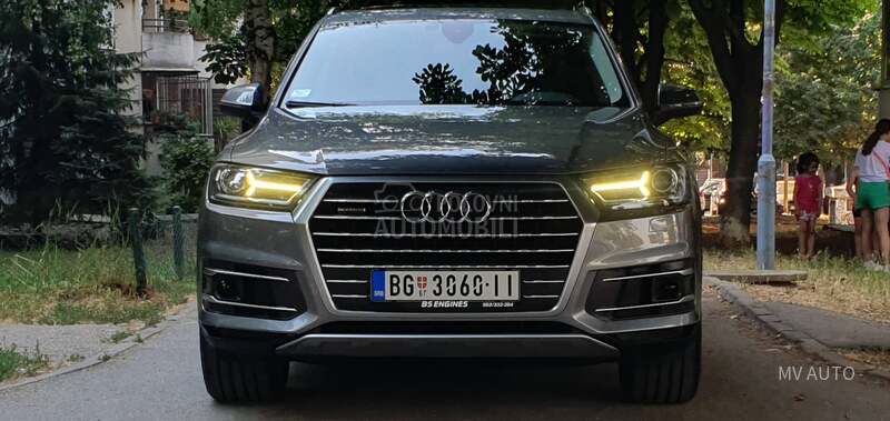 Audi Q7 30TDI 272HP PAN0RAMA