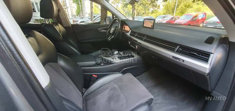Audi Q7 30TDI 272HP PAN0RAMA