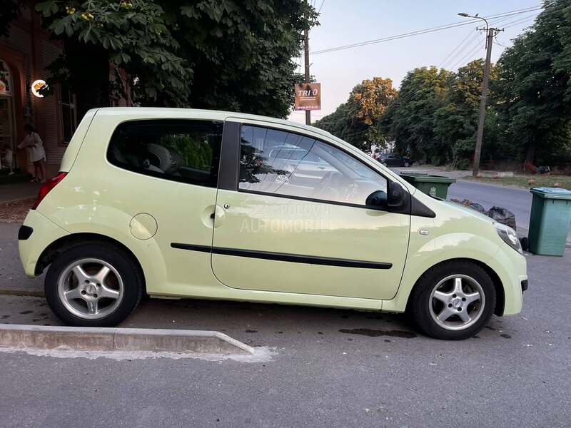 Renault Twingo 1.2 8v