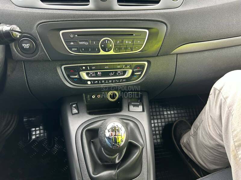 Renault Grand Scenic 1.9 DCI