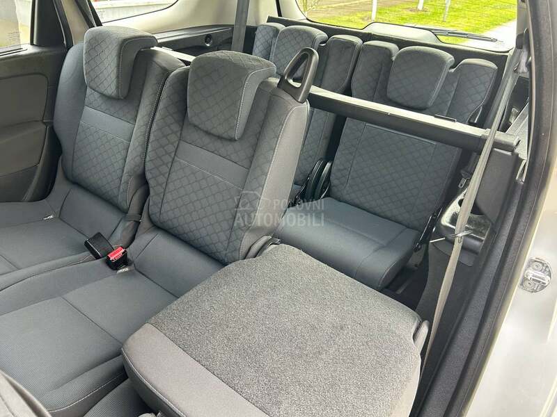 Renault Grand Scenic 1.9 DCI