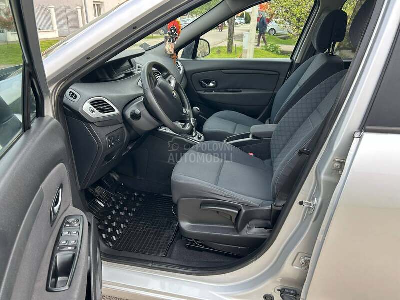Renault Grand Scenic 1.9 DCI