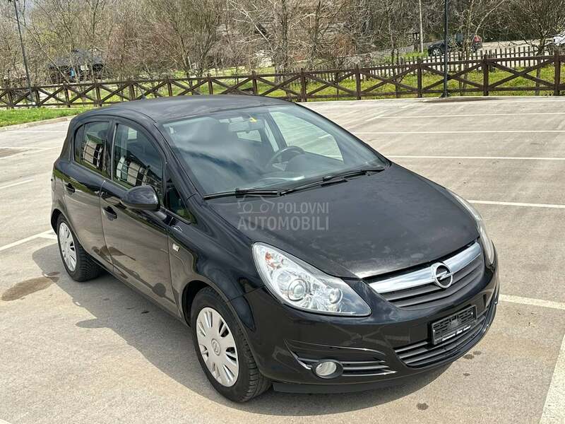 Opel Corsa D 1.4b