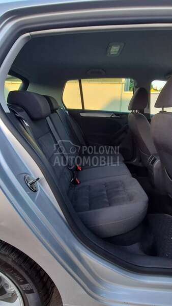 Volkswagen Golf 6 1.6 tdi / DSG