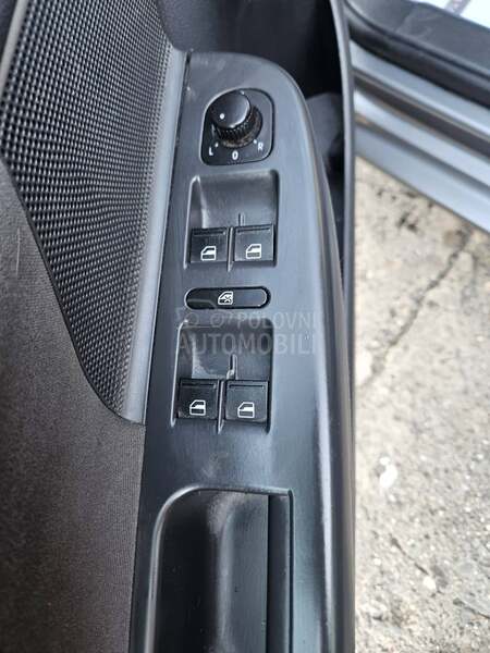 Volkswagen Golf 5 1.9 tdi 4 x 4