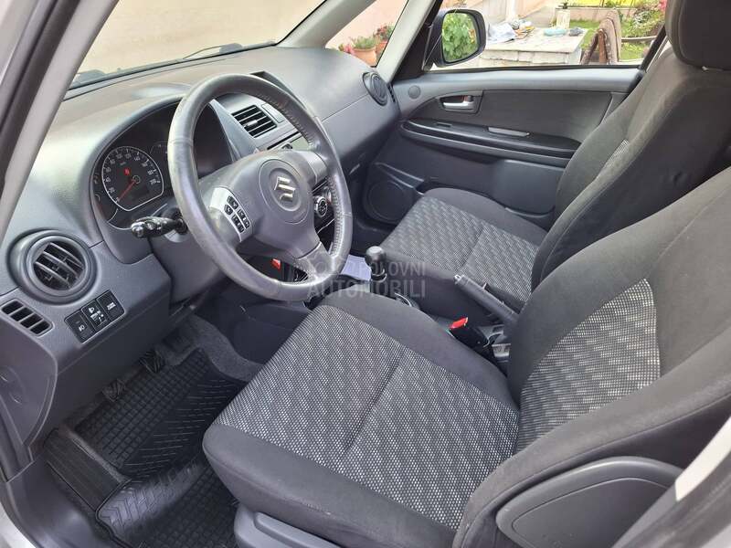 Suzuki SX4 1.6 N.a.v.i