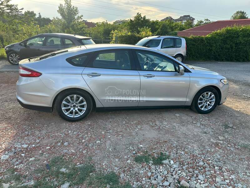 Ford Mondeo 