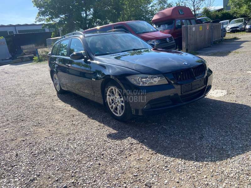 BMW 318 