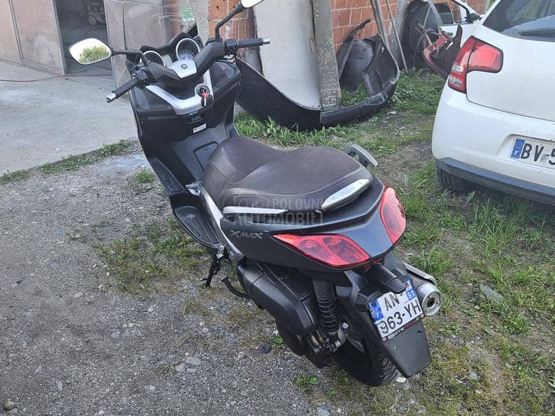 Yamaha xmax