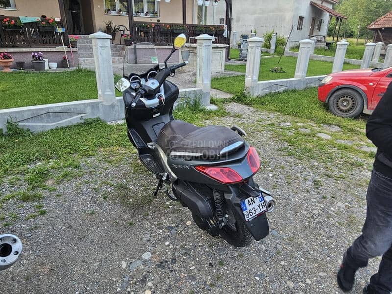 Yamaha xmax