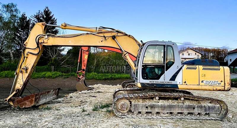 New Holland E 215 B / 22 Tone