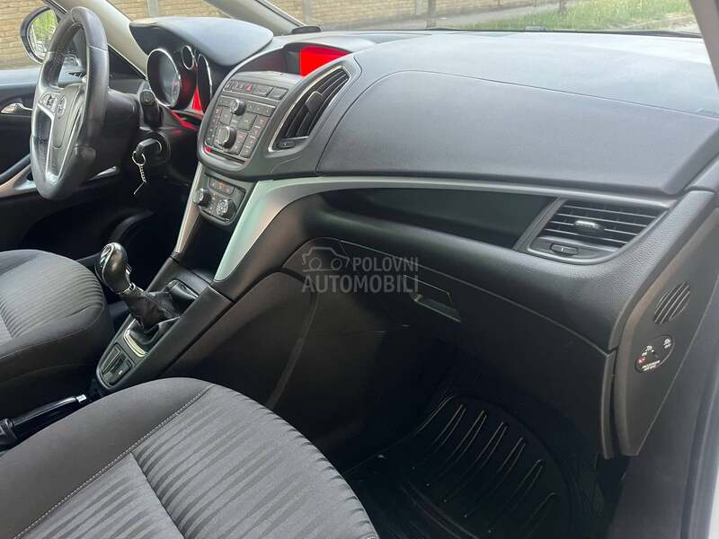 Opel Zafira METAN