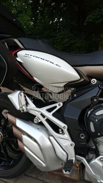 MV Agusta STRADALE 800
