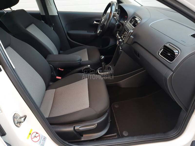 Volkswagen Polo 1.2TDI/ F U L L/