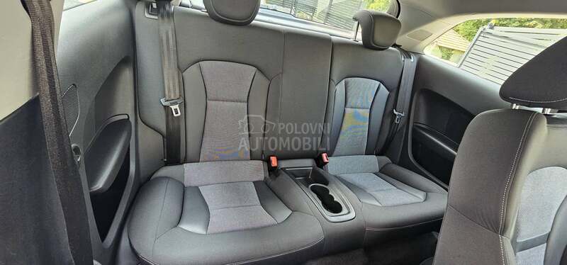 Audi A1 1.6TDI,COMPETITION 1