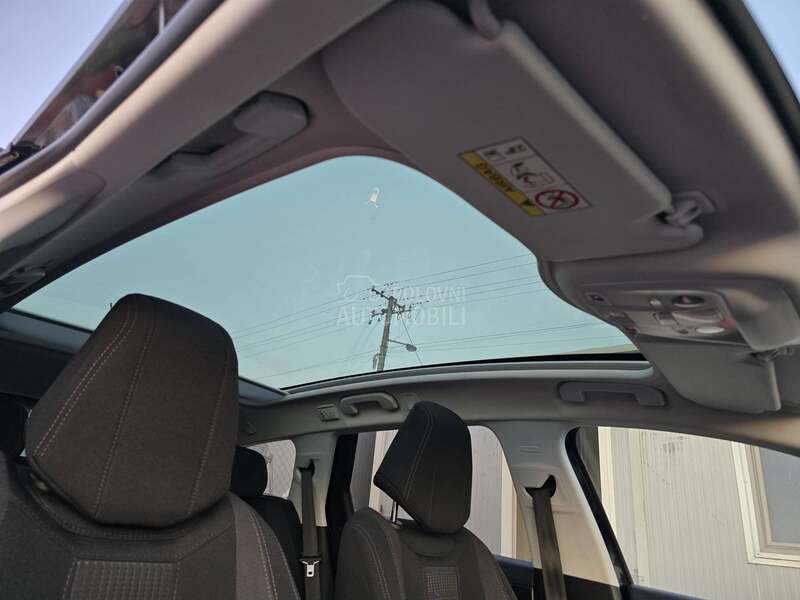 Peugeot 308 P.A.N.O.R.A.M.A