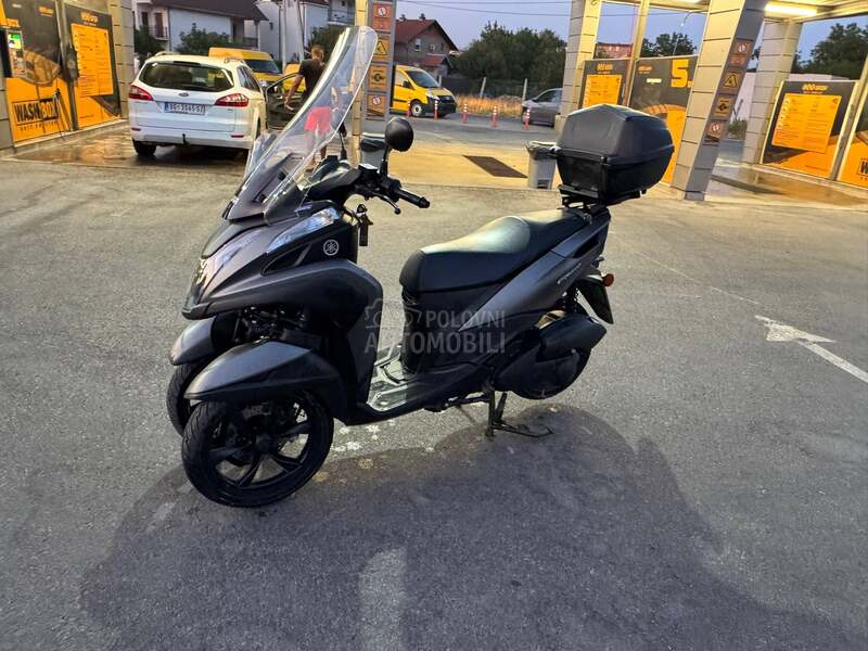 Yamaha TriCity