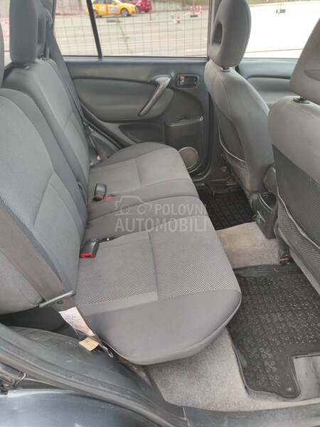Toyota RAV 4 2.0 D4D