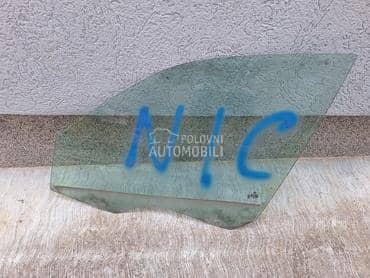 Staklo prednje levo X3 E83 za BMW X3 od 2004. do 2010. god.