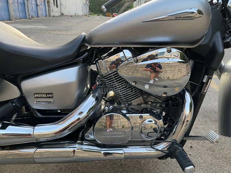 Honda SHADOW VT400