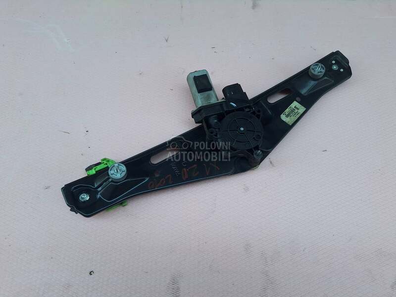 Podizac stakla desni X1 E84
