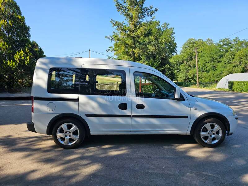 Opel Combo CNG