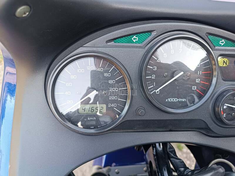 Suzuki Gsxf 600
