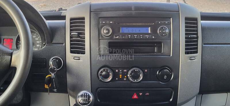 Volkswagen Crafter 2.0 TDI  PUTAR 3.4m
