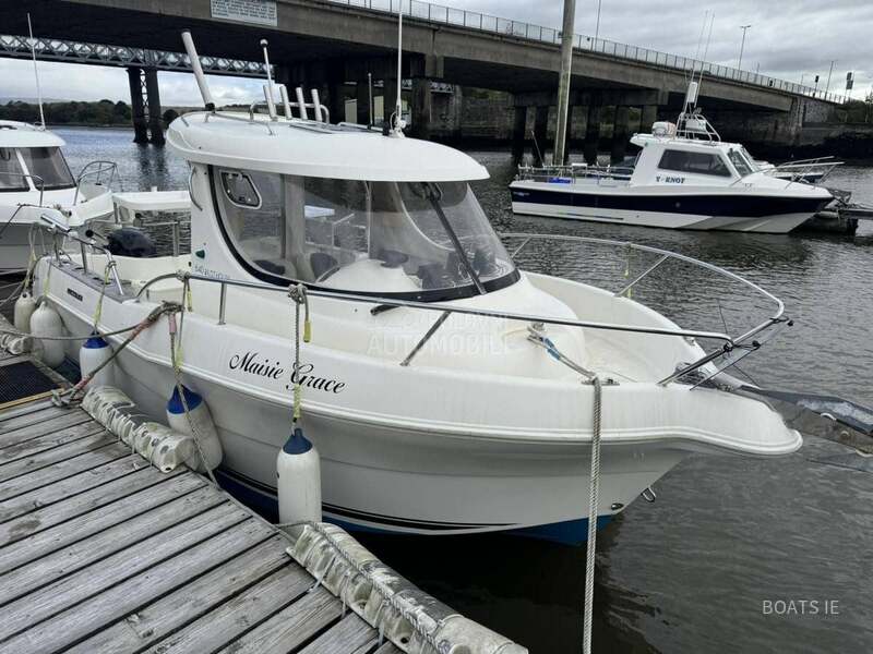 Quicksilver 640 Pilothouse
