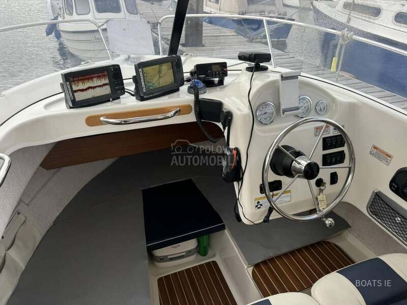 Quicksilver 640 Pilothouse