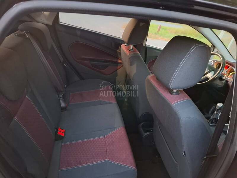 Ford Fiesta 1.2Exttra oprema