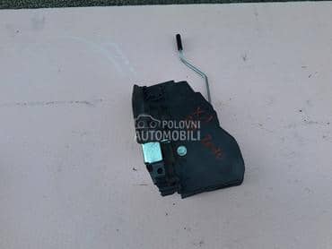 Brava prednja desna X1 E84 za BMW X1 od 2009. do 2015. god.