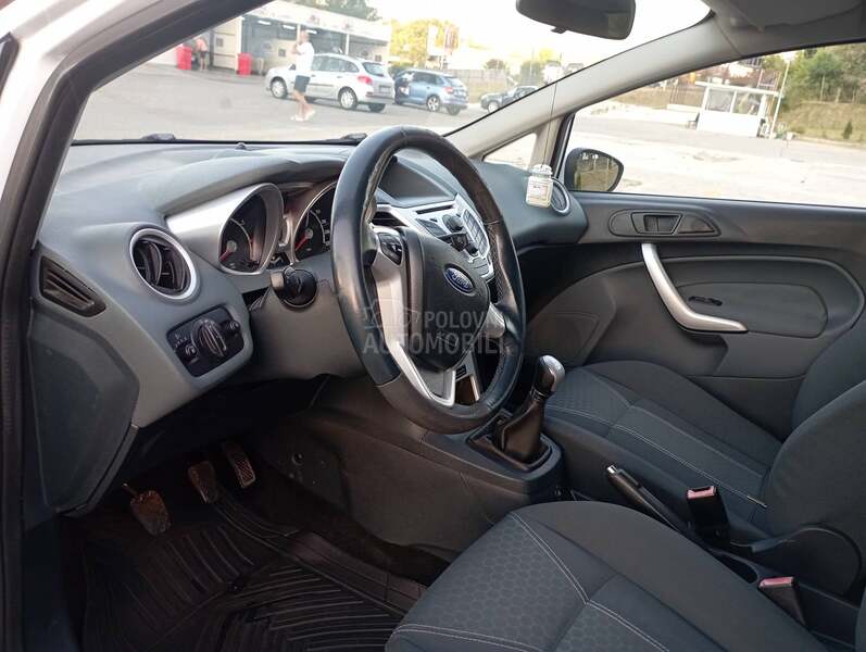 Ford Fiesta Titanium