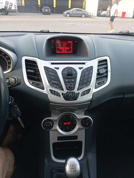 Ford Fiesta Titanium
