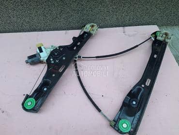 Podizac prozora levi X1 E84 za BMW X1 od 2009. do 2015. god.