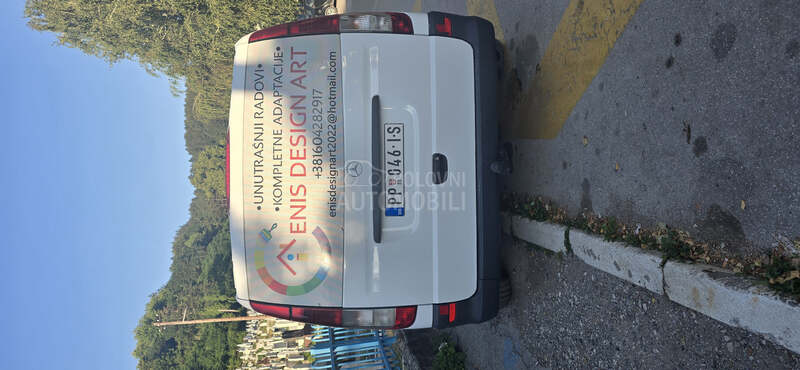 Mercedes Benz Vito mixto 111