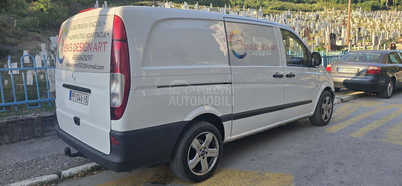 Mercedes Benz Vito mixto 111