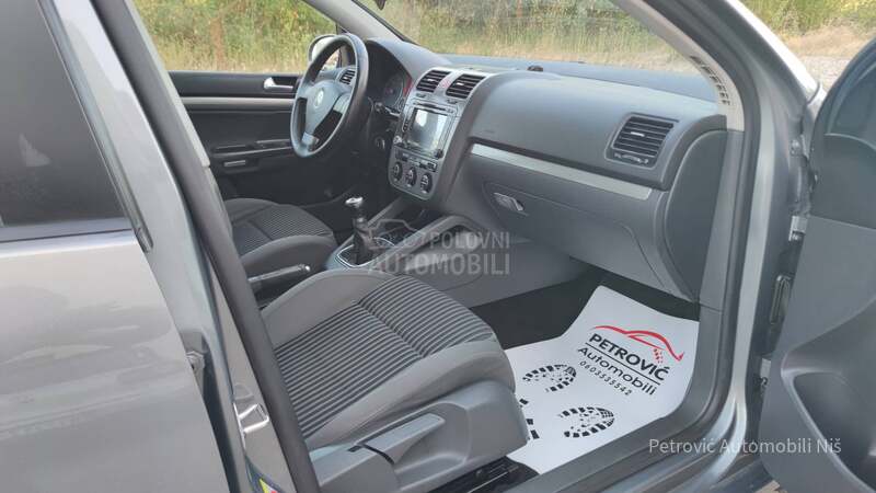 Volkswagen Golf 5 /EDITION/4 MOTION/8v