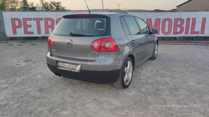 Volkswagen Golf 5 /EDITION/4 MOTION/8v