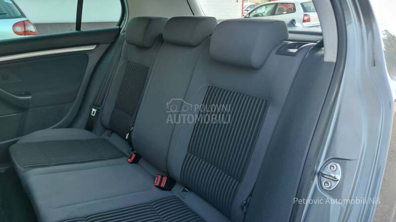 Volkswagen Golf 5 /EDITION/4 MOTION/8v