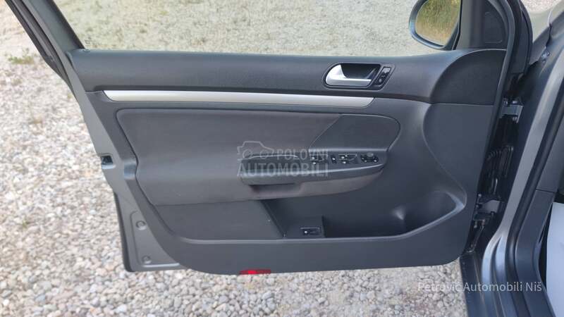 Volkswagen Golf 5 /EDITION/4 MOTION/8v