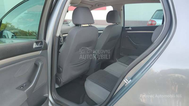 Volkswagen Golf 5 /EDITION/4 MOTION/8v