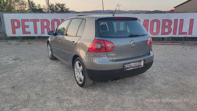 Volkswagen Golf 5 /EDITION/4 MOTION/8v