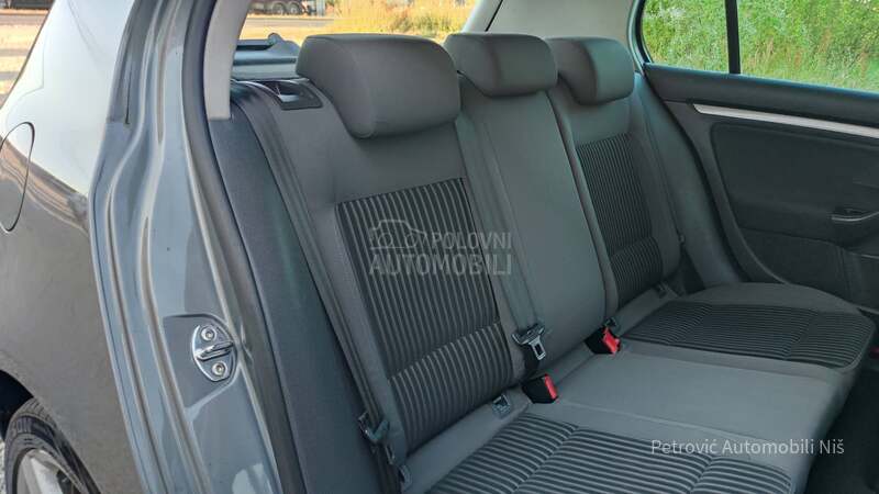 Volkswagen Golf 5 /EDITION/4 MOTION/8v